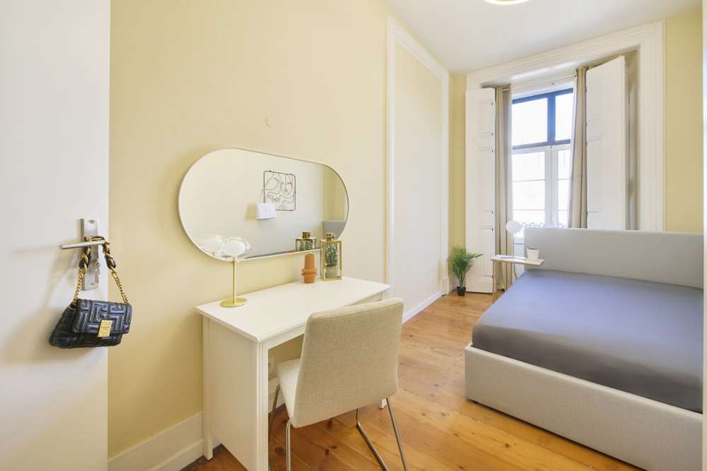 Room 4 - Largo Vitorino Damasio 2 3E preview