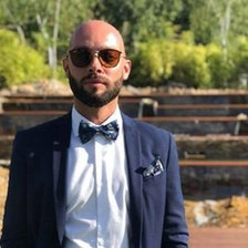 André S.
