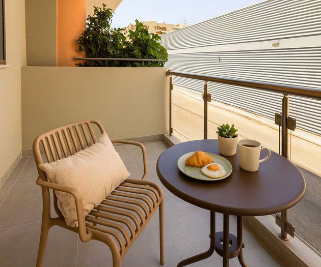 Modern Flat with Private Parking & Huge Terrace