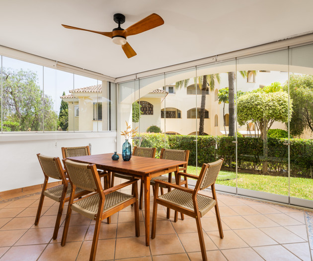 Apartamento Residencial en Marbella con Piscina