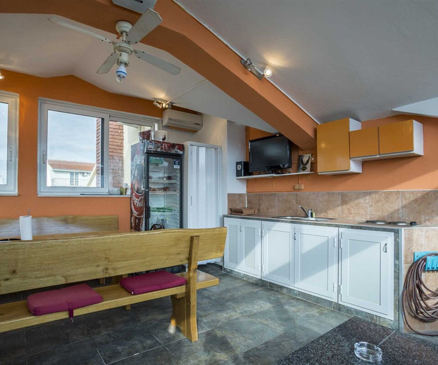 Luxury apartment close to Znjan beach w. sea view