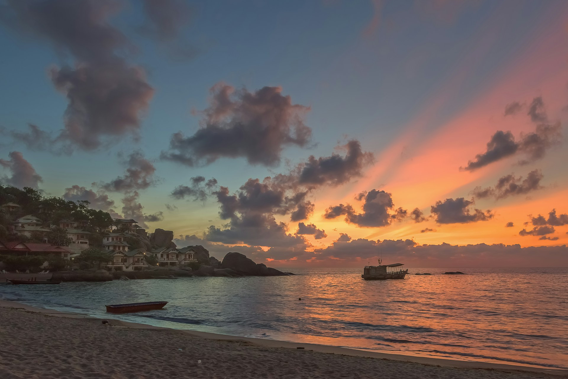 Cheap furnished apartments for rent in Ko Tao