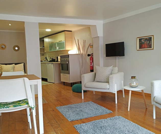 Studio apartment for 2 near Santa Apolónia Station