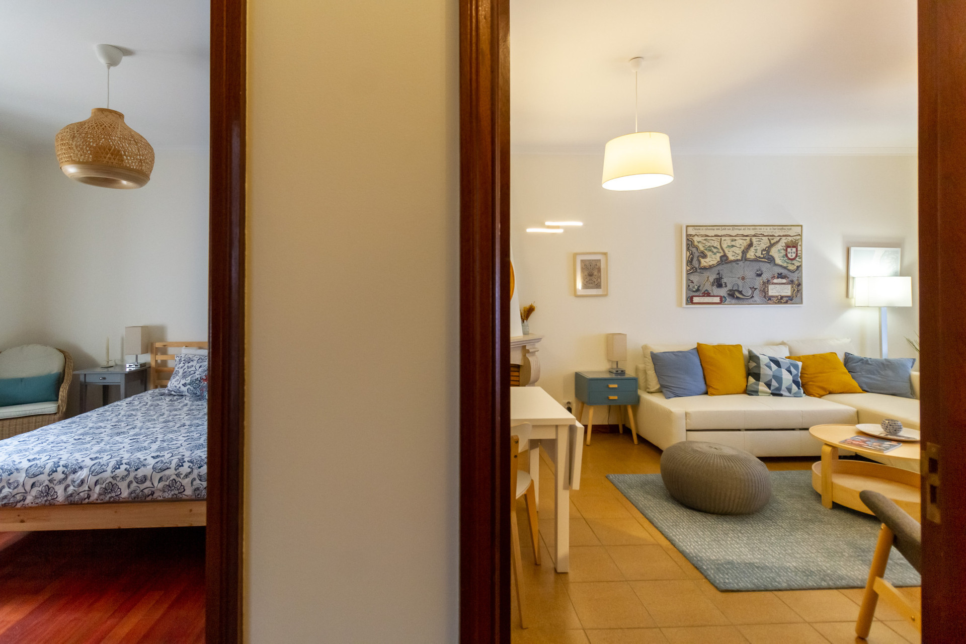 Bedroom and living room doorways - view from the hallway in Apartment B of Casa dos Jacintos, São Jacinto, Aveiro - Portugal