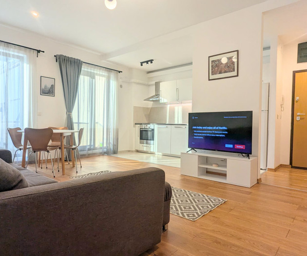 Bright Apartment near Carol Park & Unirii