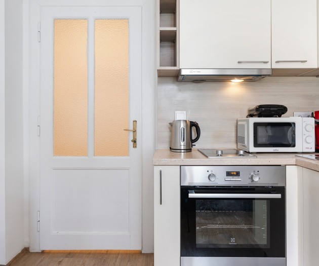 Elegant Central Home | Modern & Fully Equipped