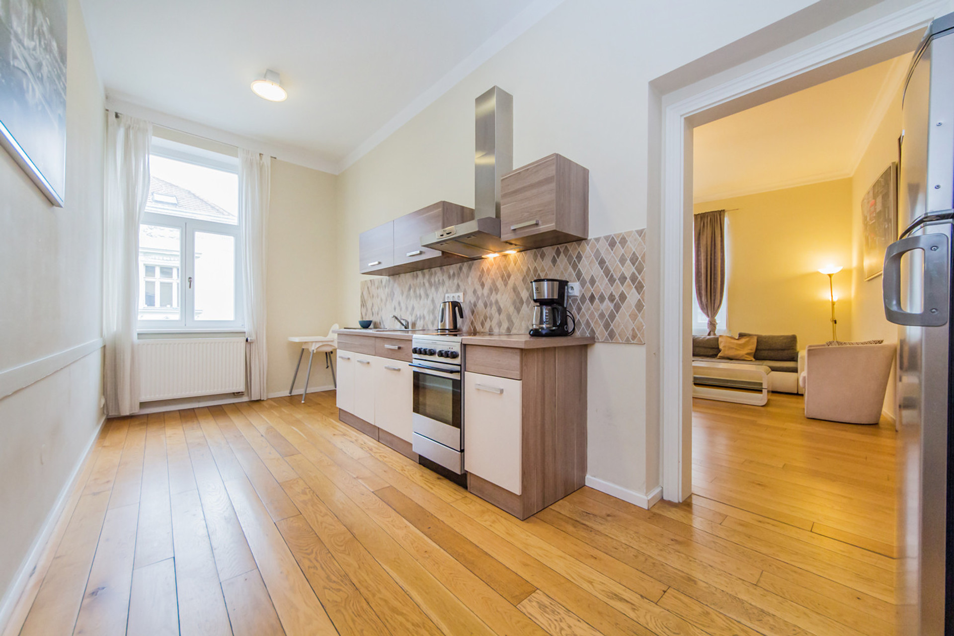 fully equipped kitchen