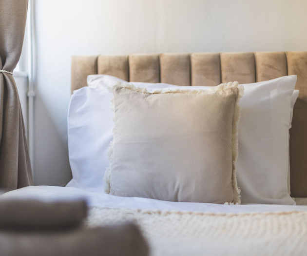 Tower Bridge 2 Bedroom Flat | Sleeps 5 | Great