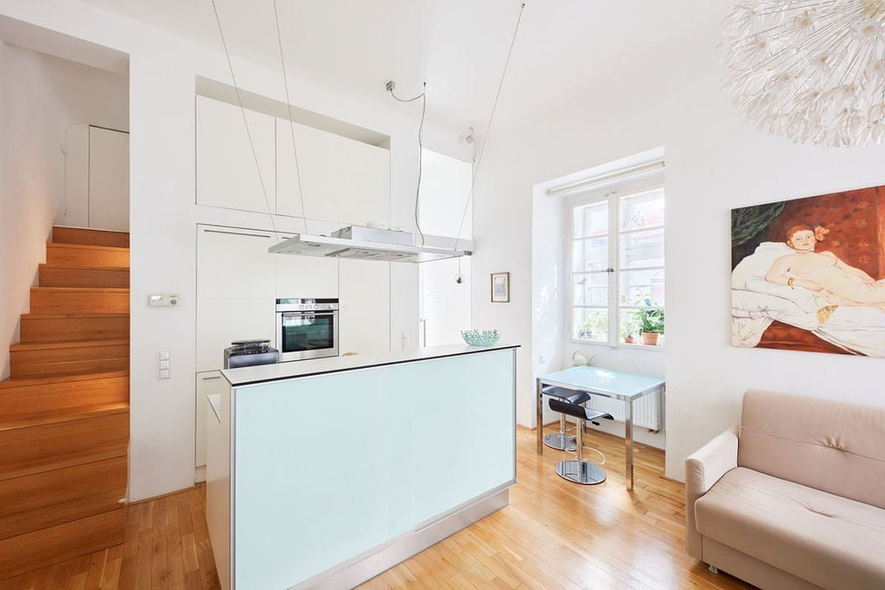 Beautiful romantic modern and quiet apartment preview