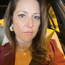 Lisbeth R.