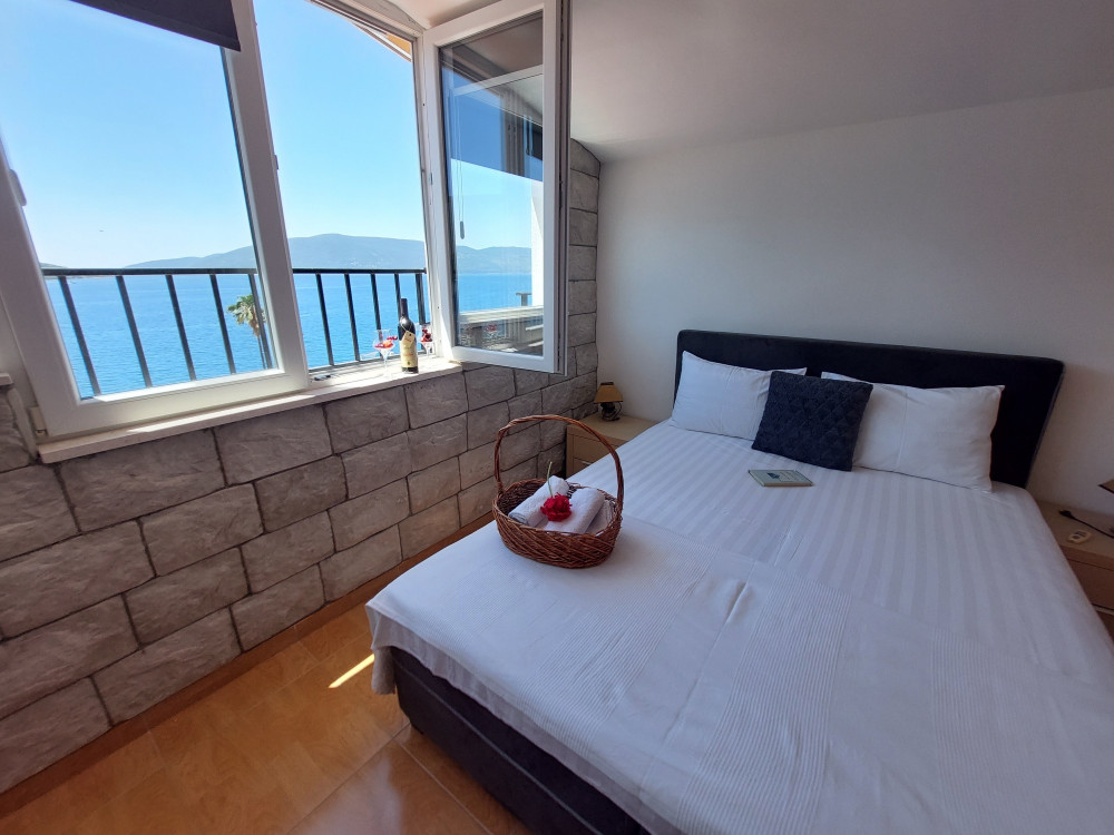 Lovely Flat in Kumbor preview