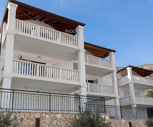 Maar deLuxe magnificent sea view next to Dubrovnik