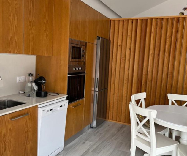 Casa acogedora y moderna con terraza privada