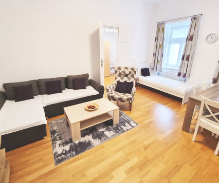 Design Two-Bedroom Apt. - GAL Apartments Vienna***