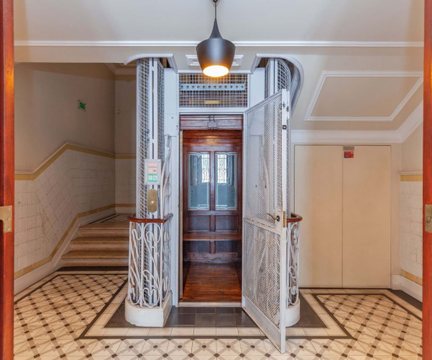Sottomayor Penthouse in the heart of Lisbon w pool