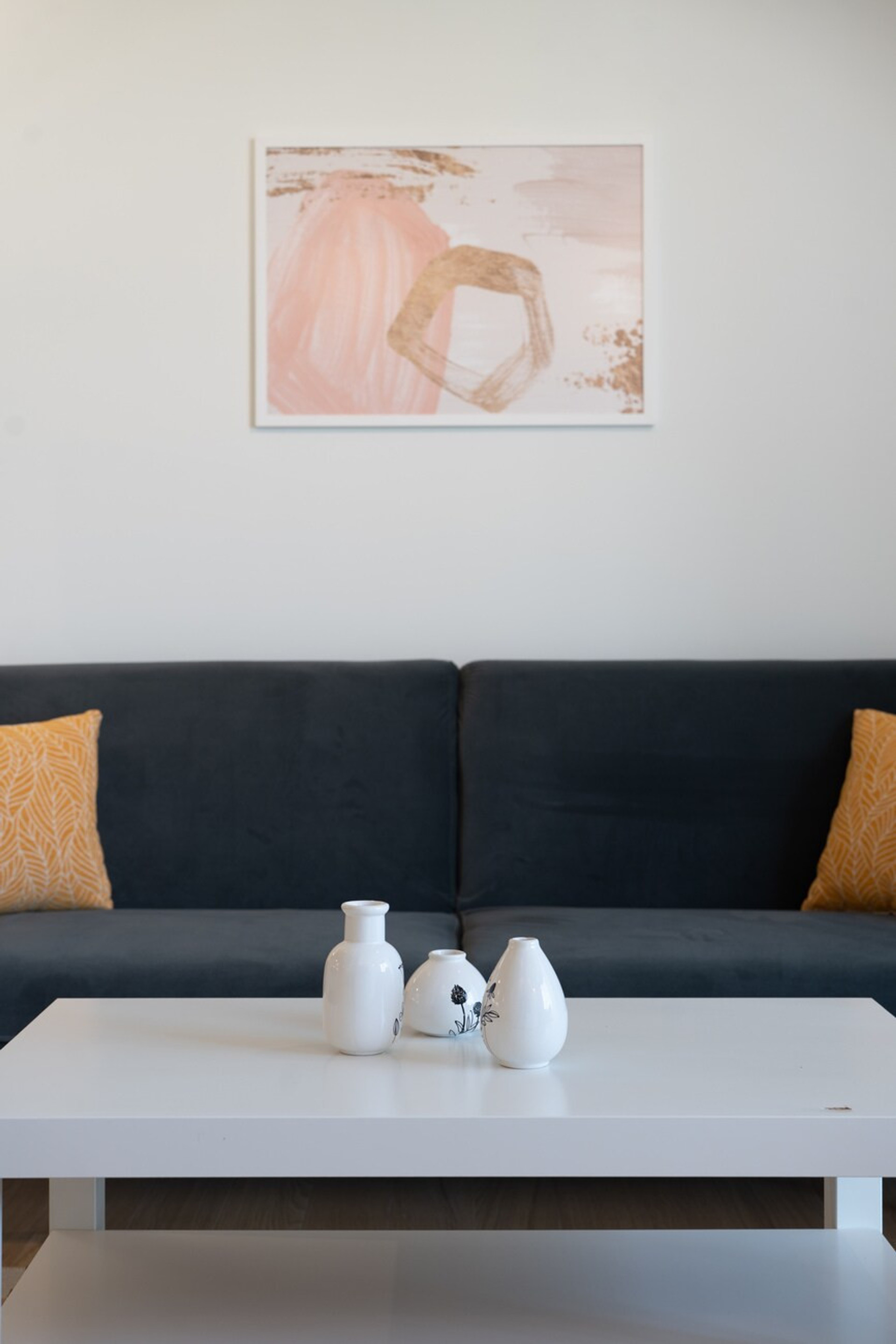 Living room image 2