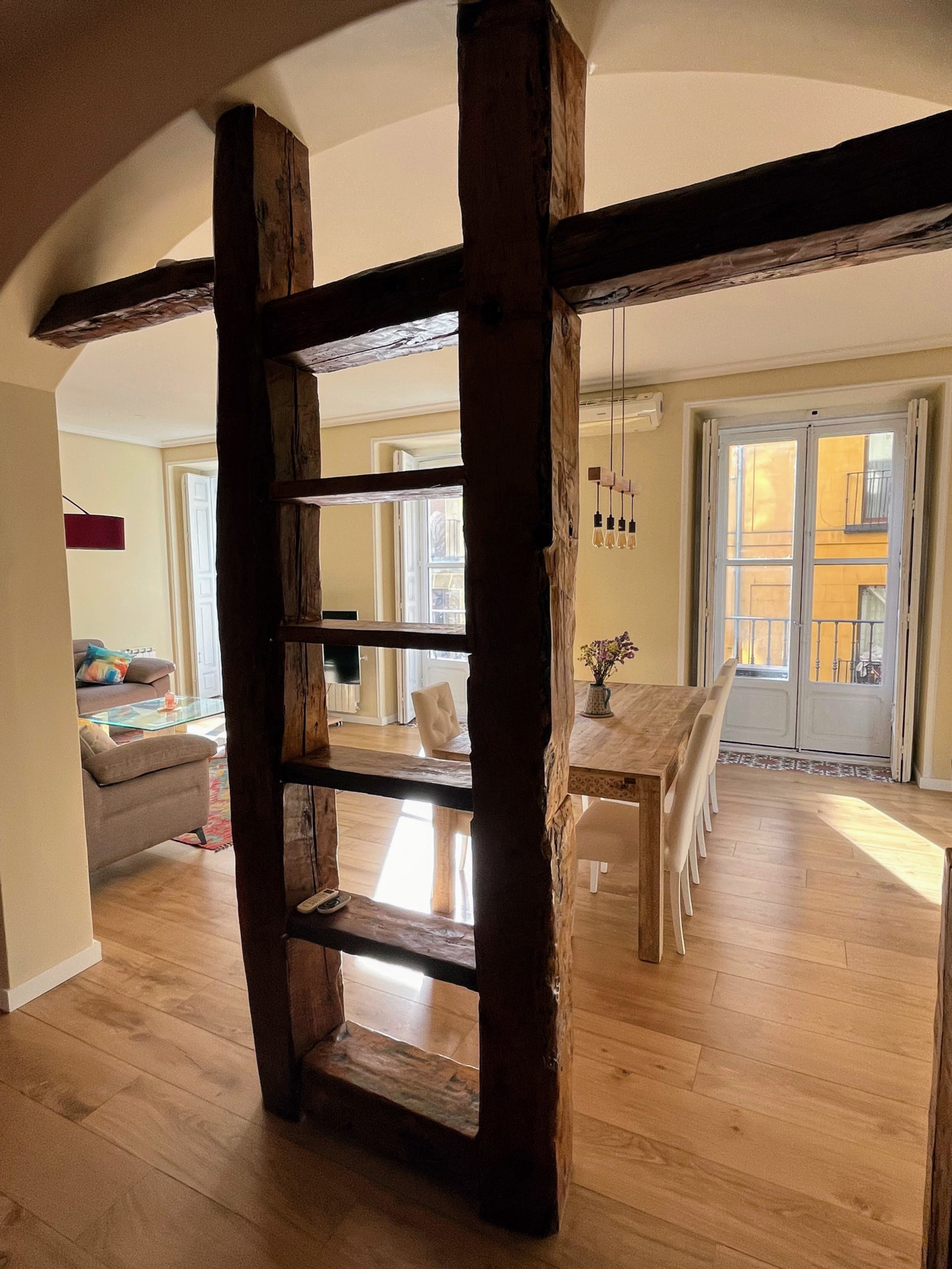 Living room (from the Hall)