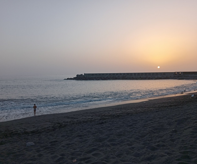 LA PALMA TAZACORTE SUPERB FLATSHARE WOMEN ONLY