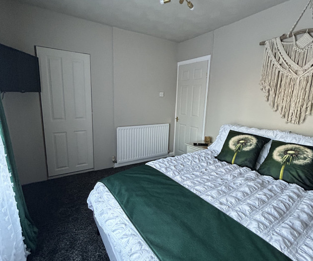Two bed house near Cardiff city centre, mid-term