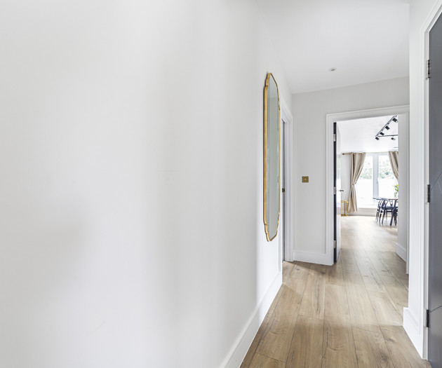 Chic and Classy 2BR Penthouse w/ Parking, 6 Guests