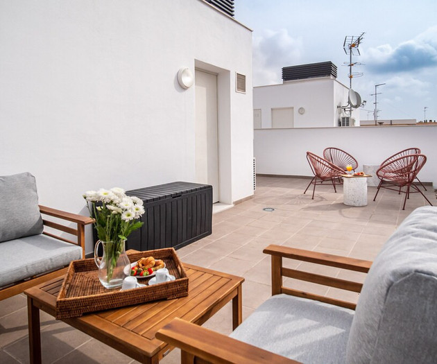 COM02 - Spacious and modern apartment in Patraix