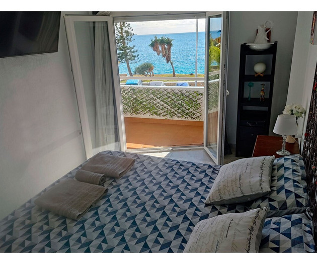 First Line Apartment. Txistu Home I