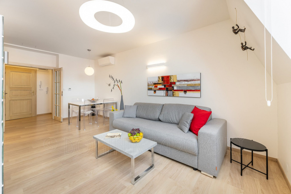 Luxurious & Spacious Studio with A/C and views preview