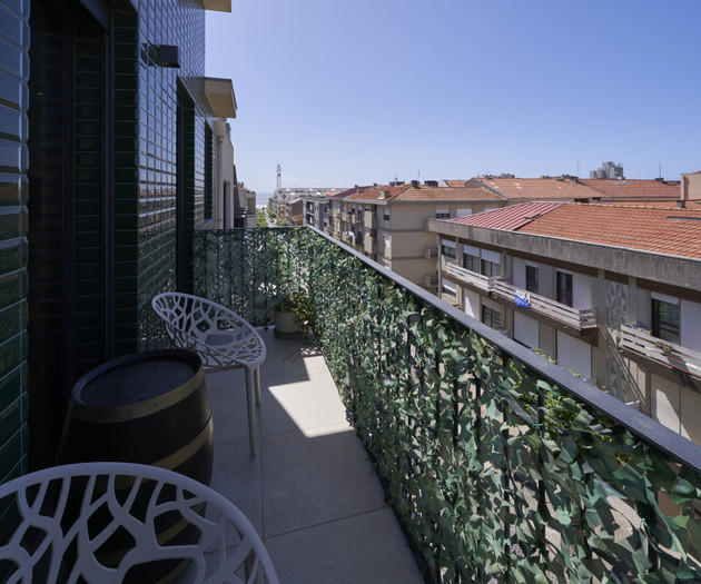Brand-New apartment with sea views