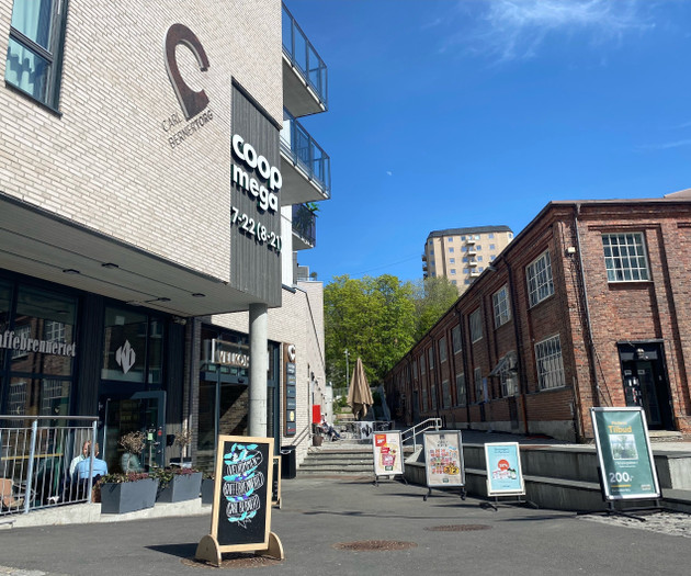 Cool, lively area with cafés, food spots and parks