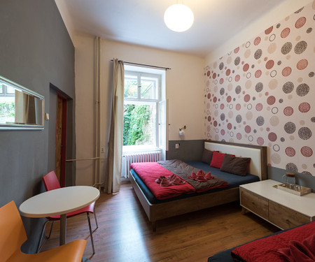 Private double/twin room in a stylish hostel