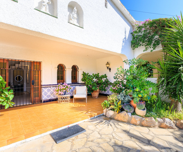 Villa Carmen near Sitges - Pool, A/C,EV&Sea Views