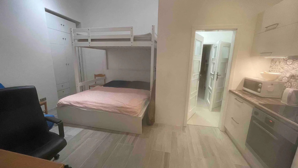 Quiet Studio by Charles Bridge preview