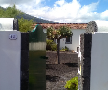 House on the seafront of the Pico island