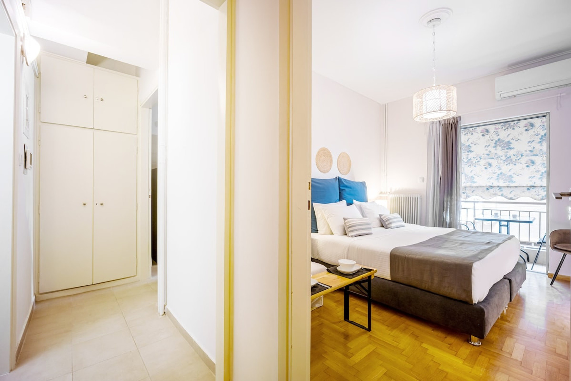 Bedroom image 8