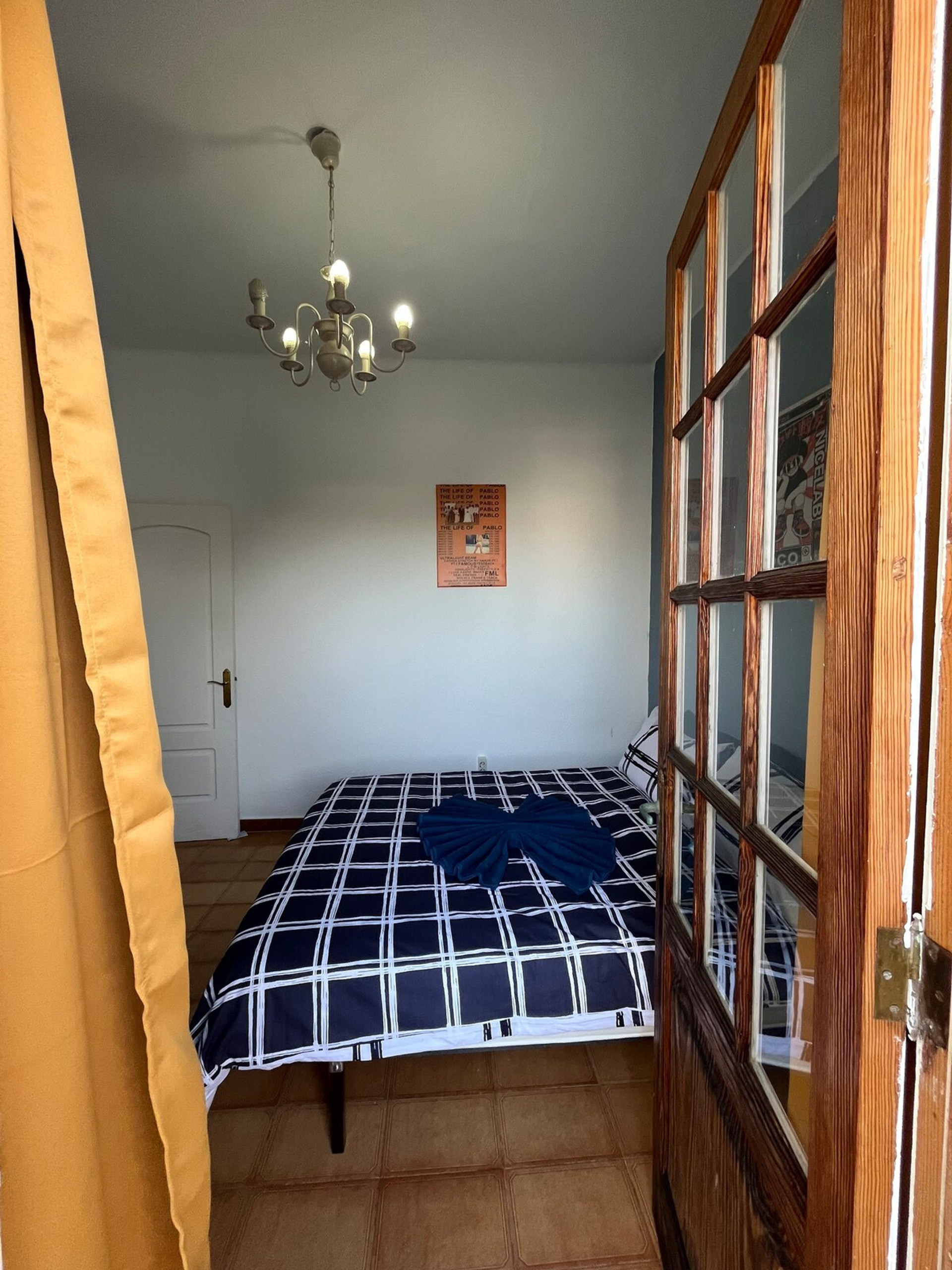 Bedroom image 2