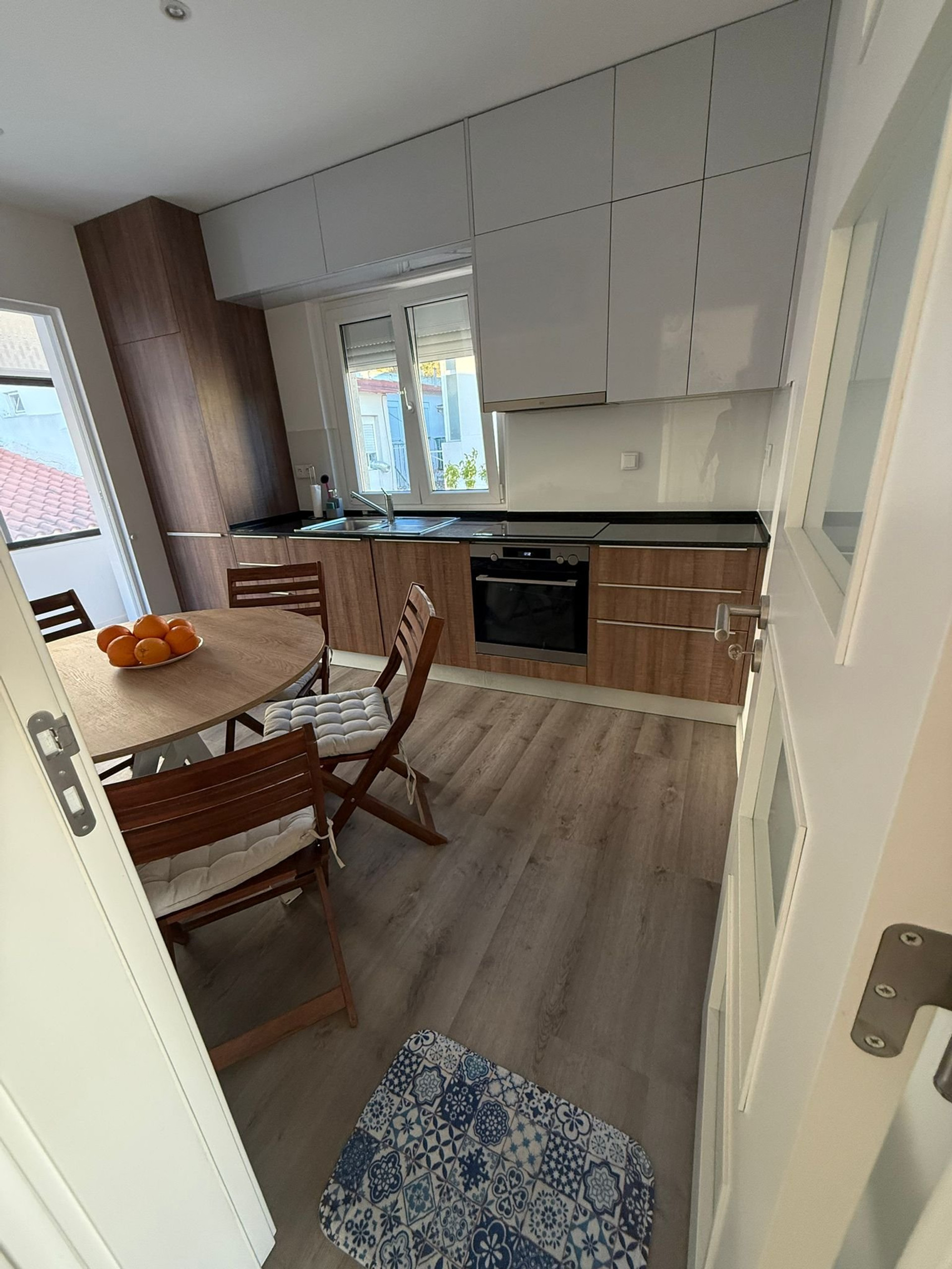 Kitchen with dining table