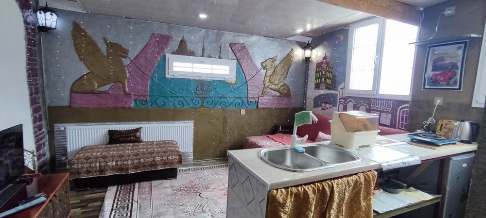 Voyager –Creative Loft with Terrace Near Boulevard preview