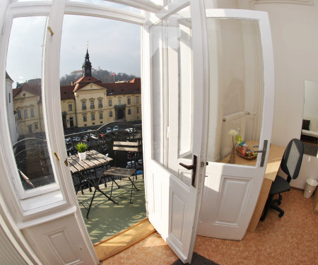 Room in the city center