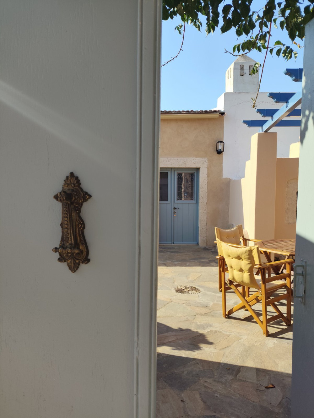 Traditional Stone House for Long-Term Rent preview