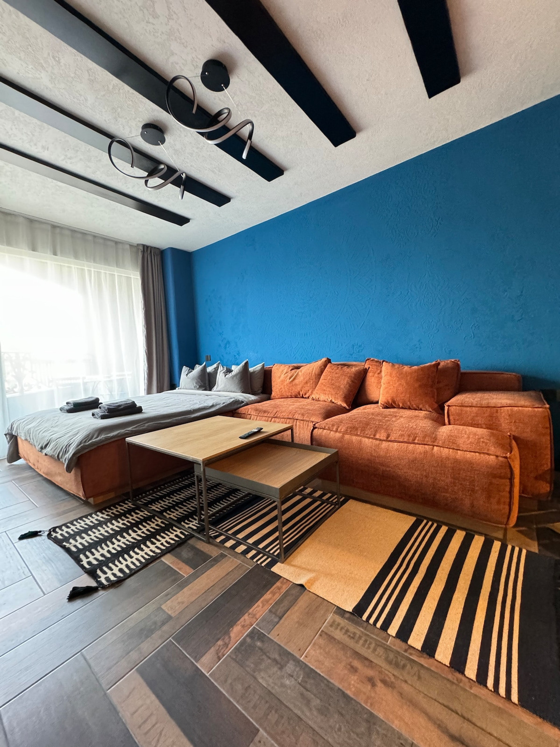 Bed, Living room, Seating area