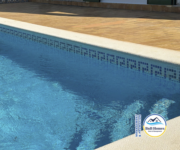 Villa Verde - 4 bedrooms, Marina view, pool & BBQ
