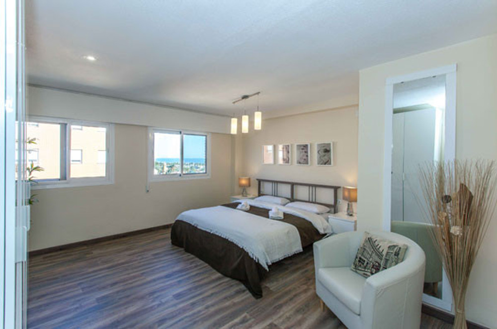 Renovated apartment, two bedroom, beach zone preview
