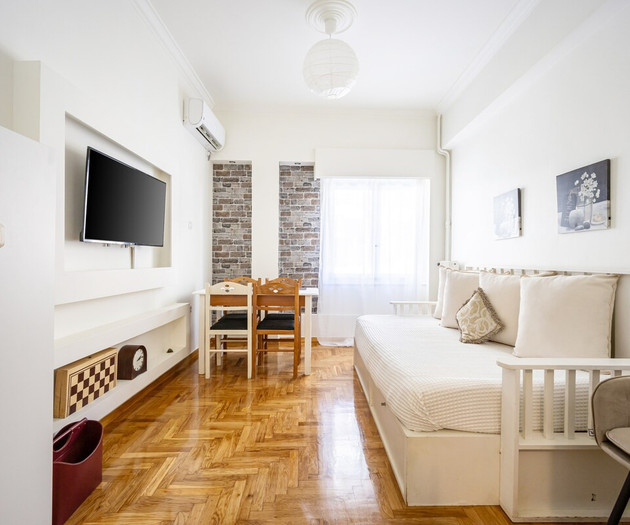 Acropolis Delux 1st FLR Aprt up 4 guests