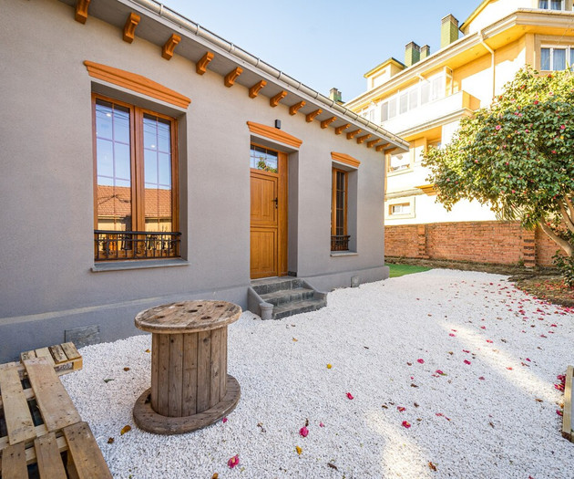 Beautiful house in Oviedo by beBalmy