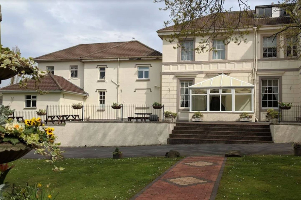 Room 10 -  Manor Park Country House, Wales preview