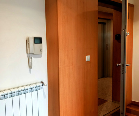 Flat in private condominium with swimming pool