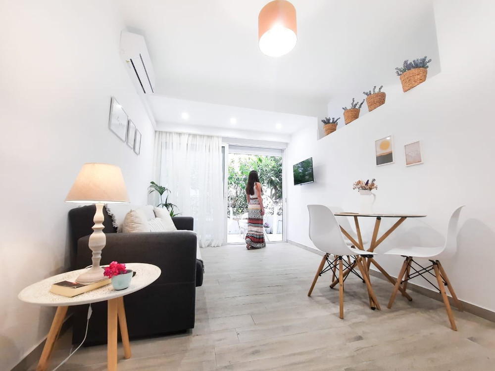 Lovely apartment preview
