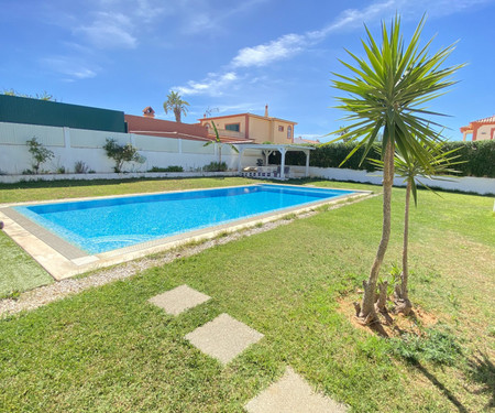 Villa with pool in Ferragudo