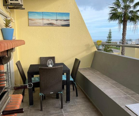 1 bedroom apartment in Meia Praia