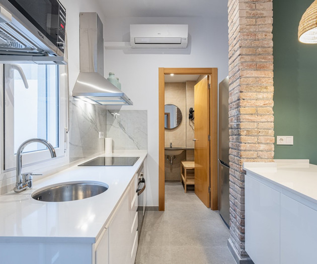 2-Bedroom Apartment Near Sants & Camp Nou